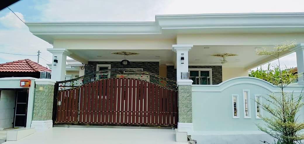 Photo 6168155014170788639 Y