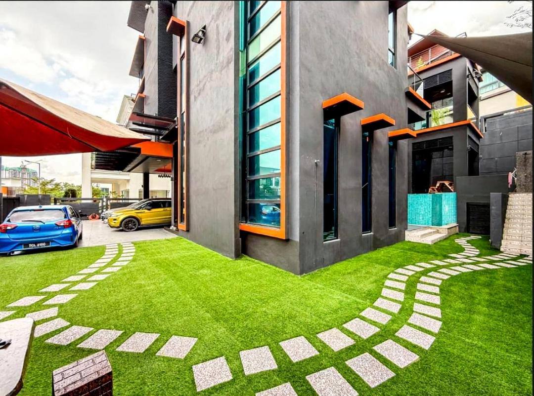 Photo 2025 10 30 14 49 47