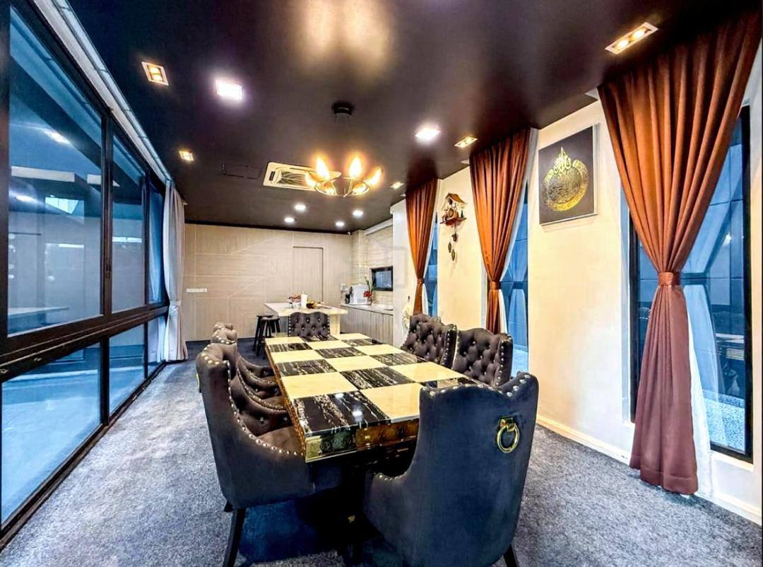 Photo 2025 10 30 14 50 22