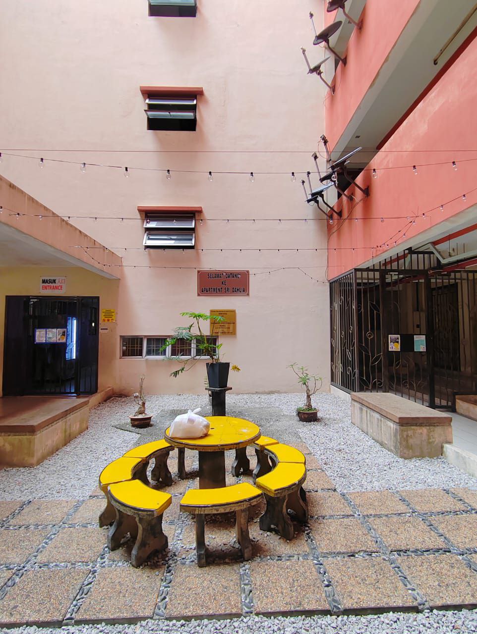 Photo 2025 11 03 12 29 44