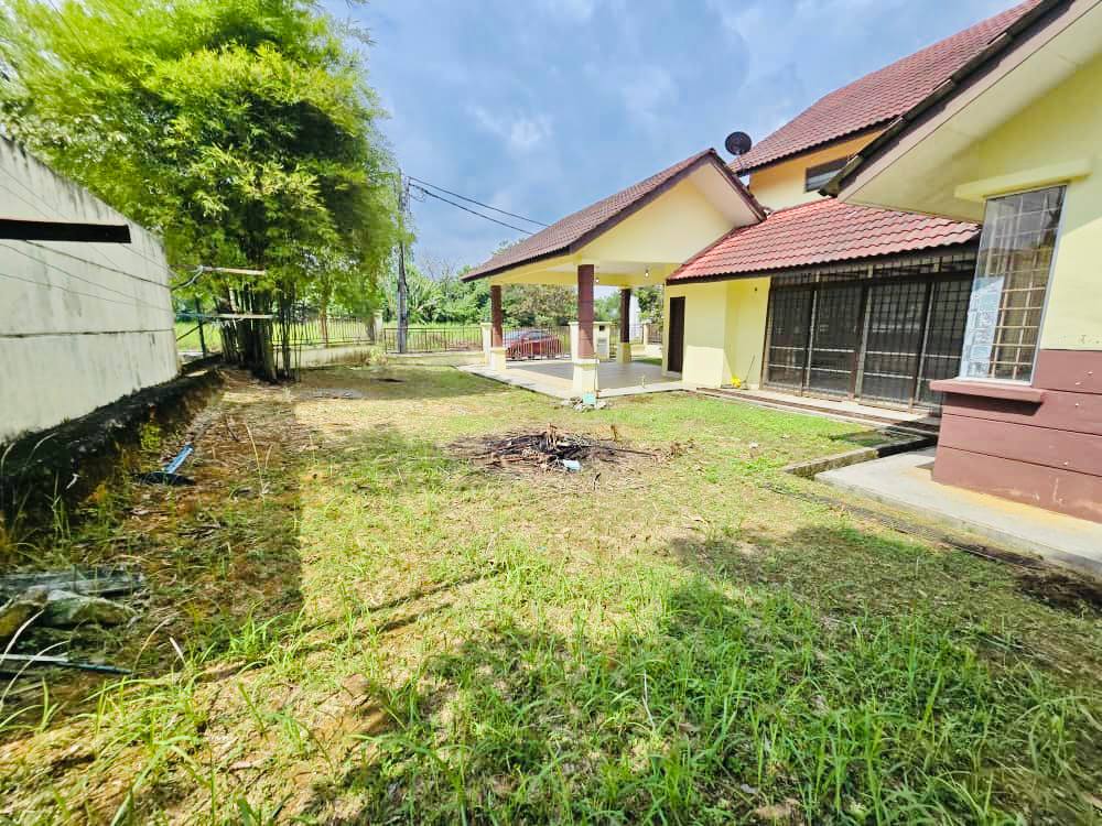 Photo 2025 11 04 13 53 07