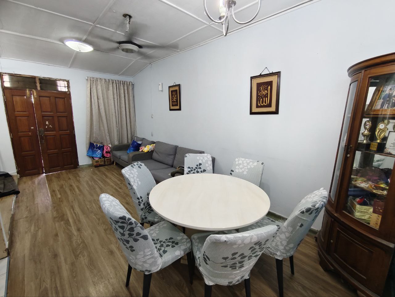 Photo 2025 11 07 10 41 52