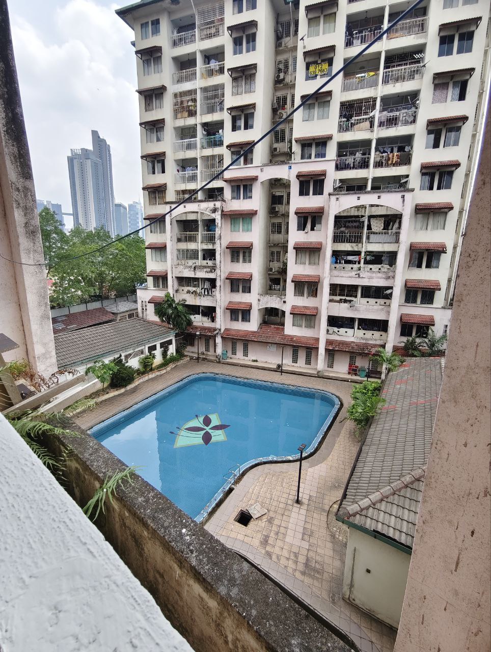 Photo 2025 11 07 11 28 10