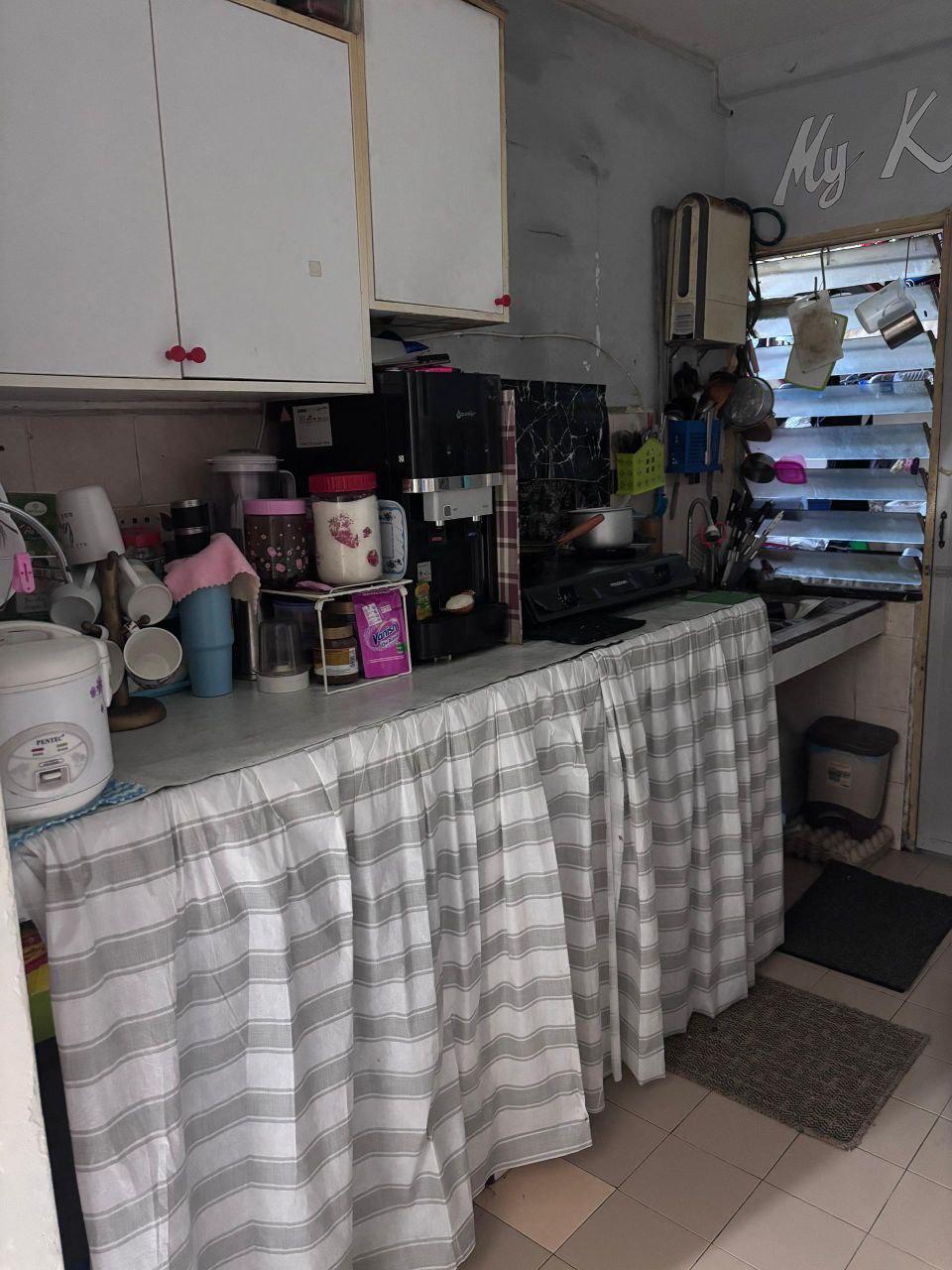 Photo 2025 11 10 10 31 41