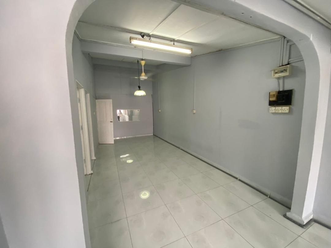 Photo 2025 11 11 14 58 01