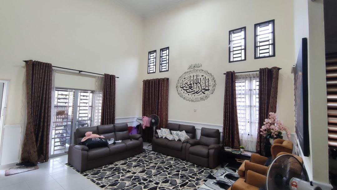 Photo 2025 11 12 09 10 38