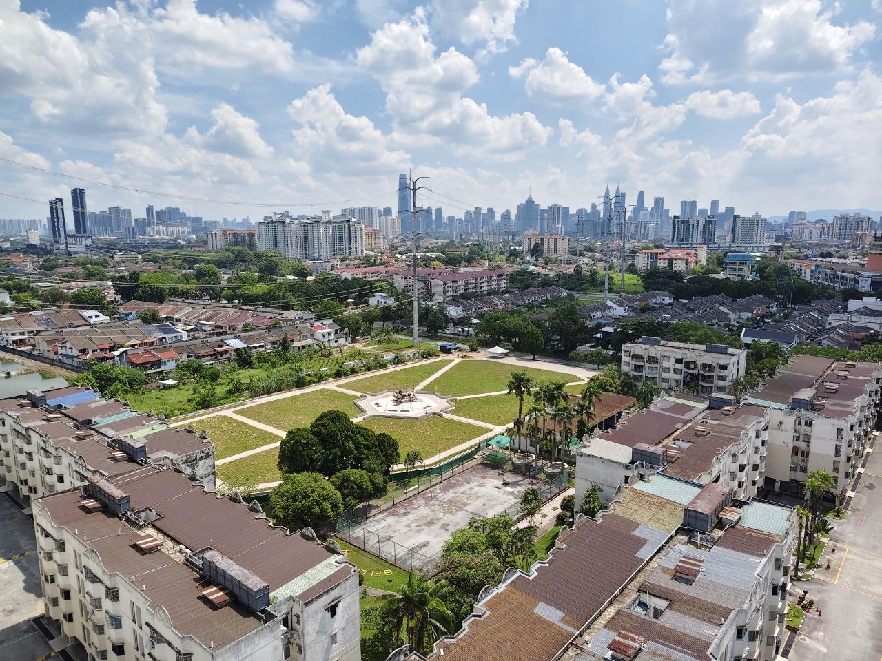 Photo 2025 11 13 09 36 05