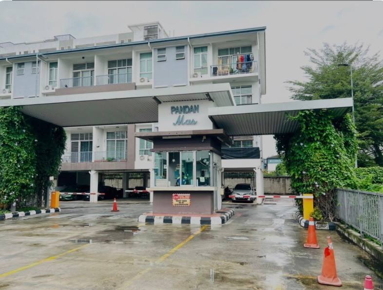 Photo 2025 11 13 14 55 05