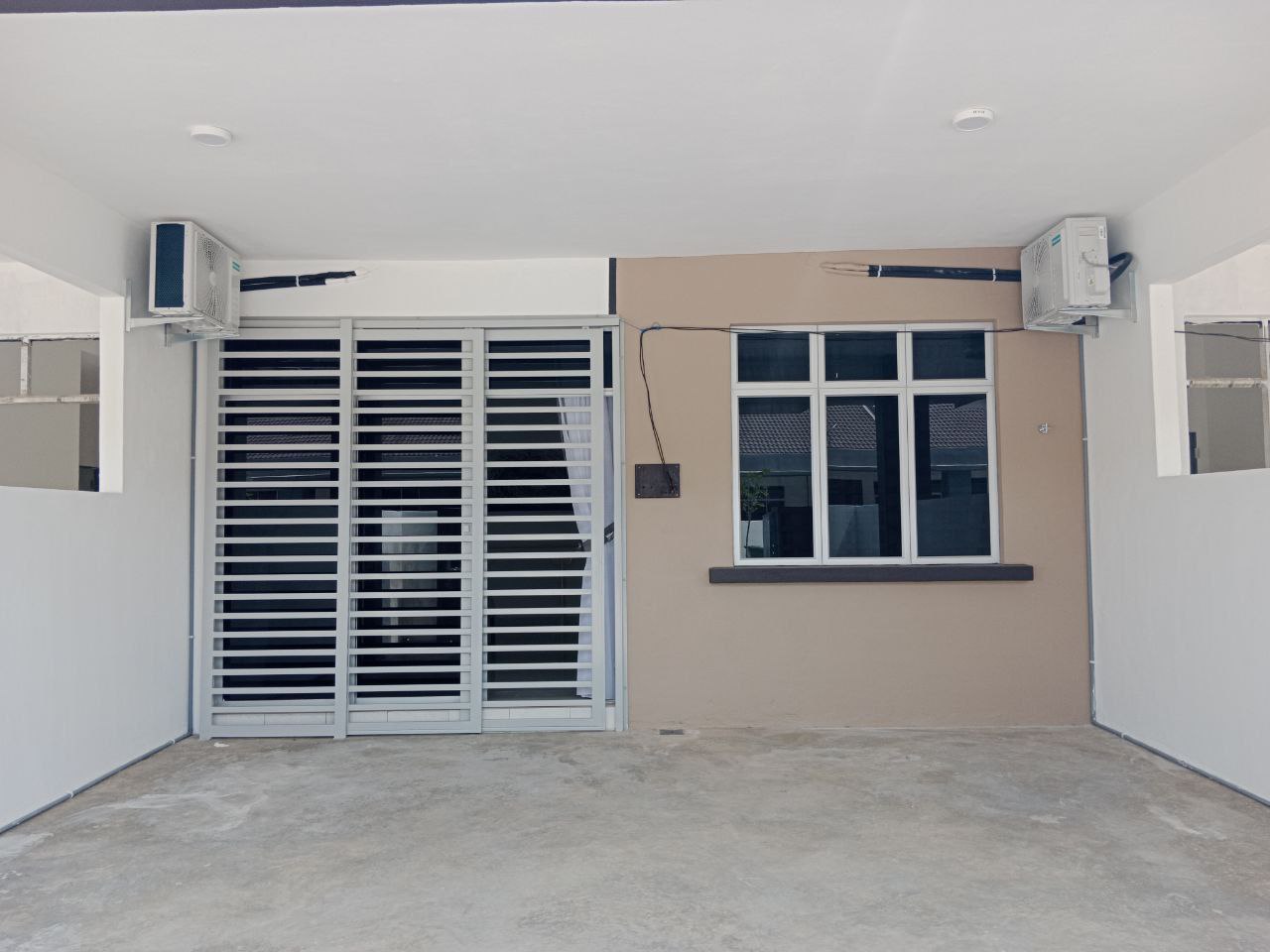 Photo 2025 11 28 11 17 18