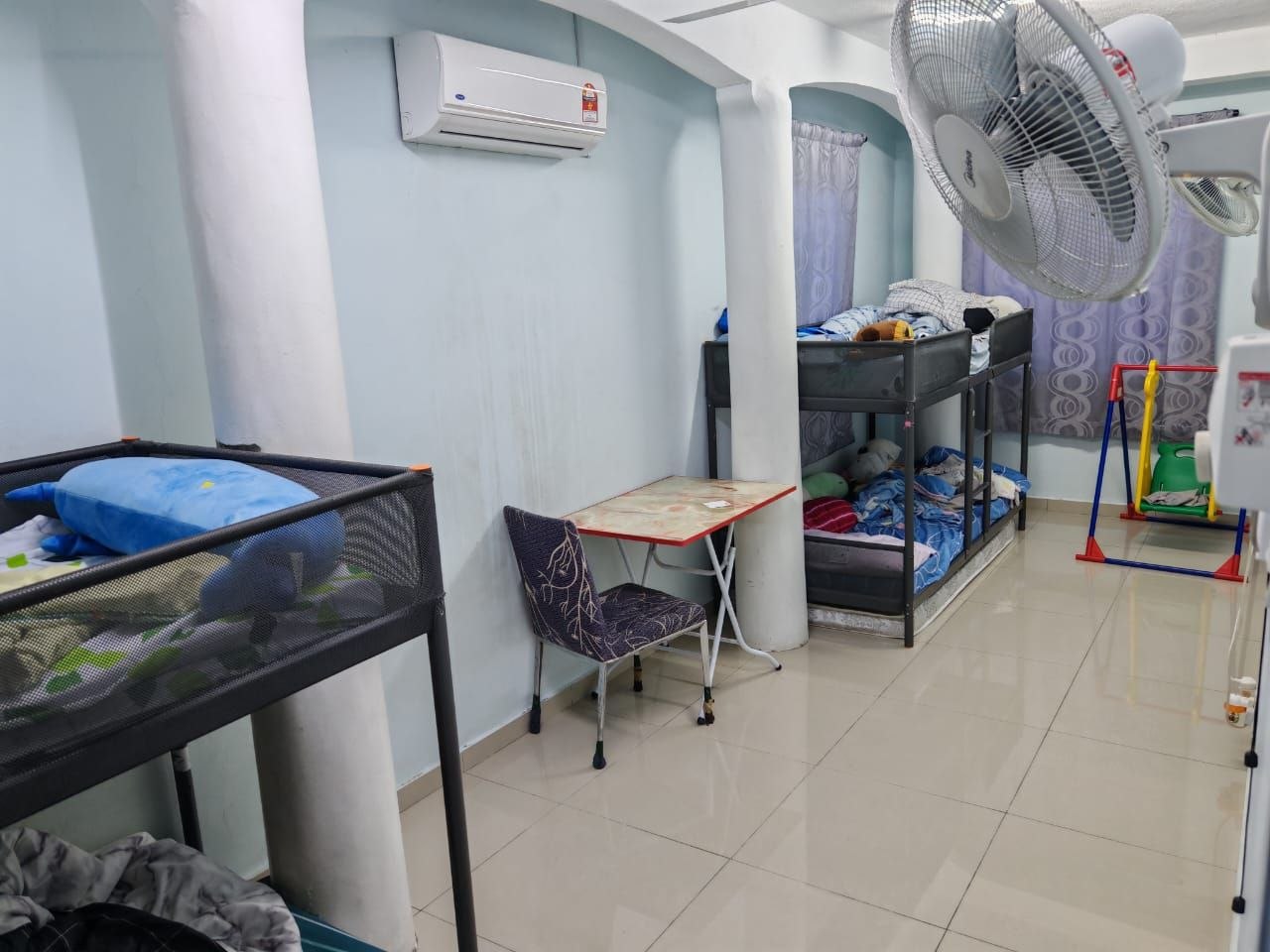 Photo 6246838230921710907 Y