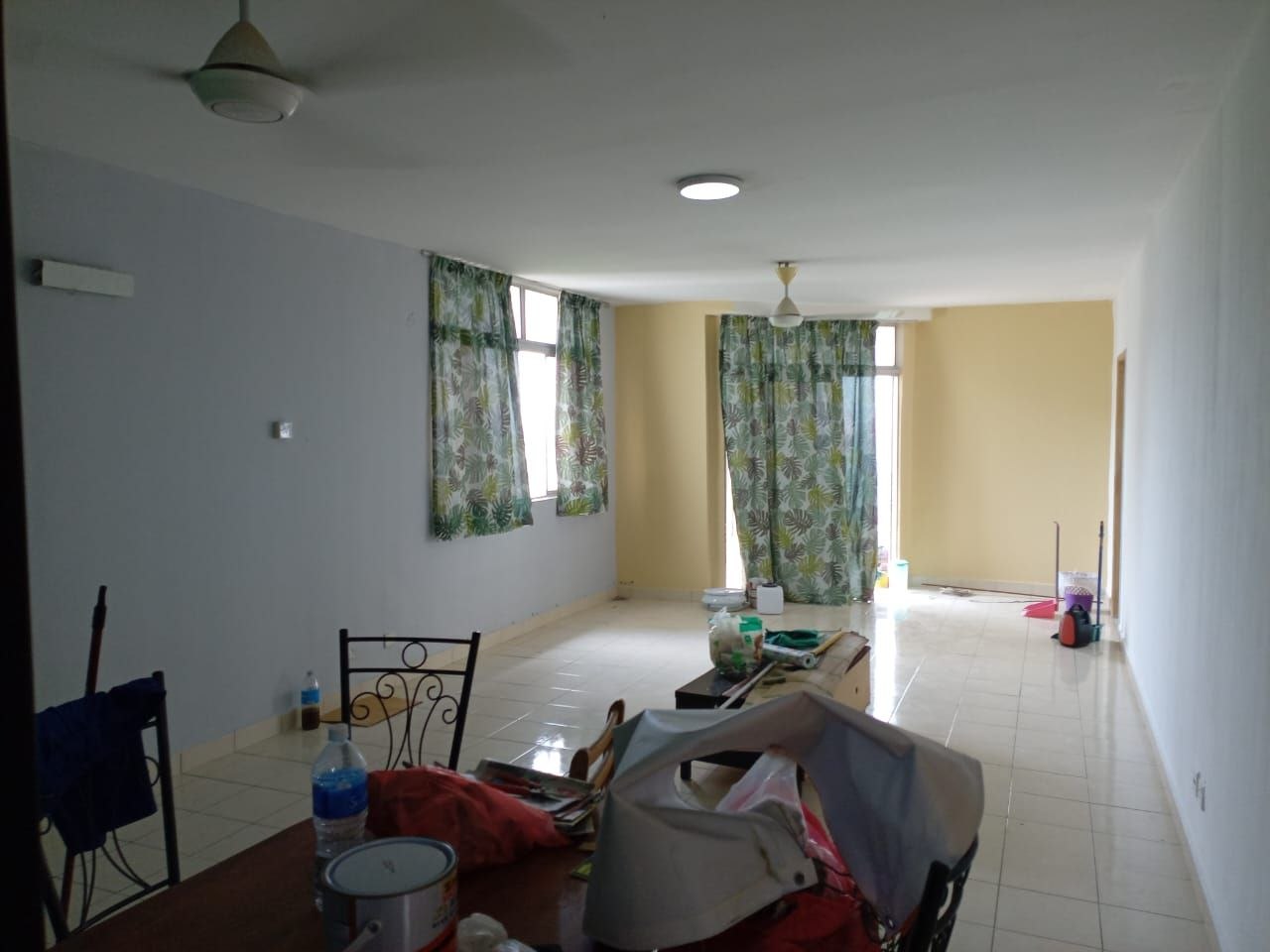 Photo 6249090030735396499 Y